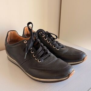 Magnanni Pueblo leather sneakers Black Leather Men's Shoes